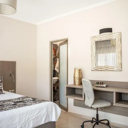 Royalty Suites Seaside Nikiti  Exterior photo
