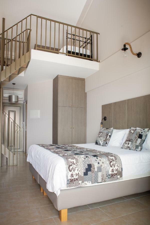 Royalty Seaside Hotel 3*